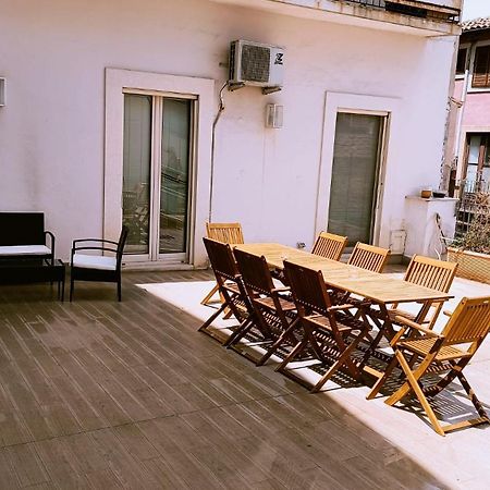 Suite Con Terrazza In Centro Storico Catania-Fontanarossai nemzetközi repülőtér Kültér fotó