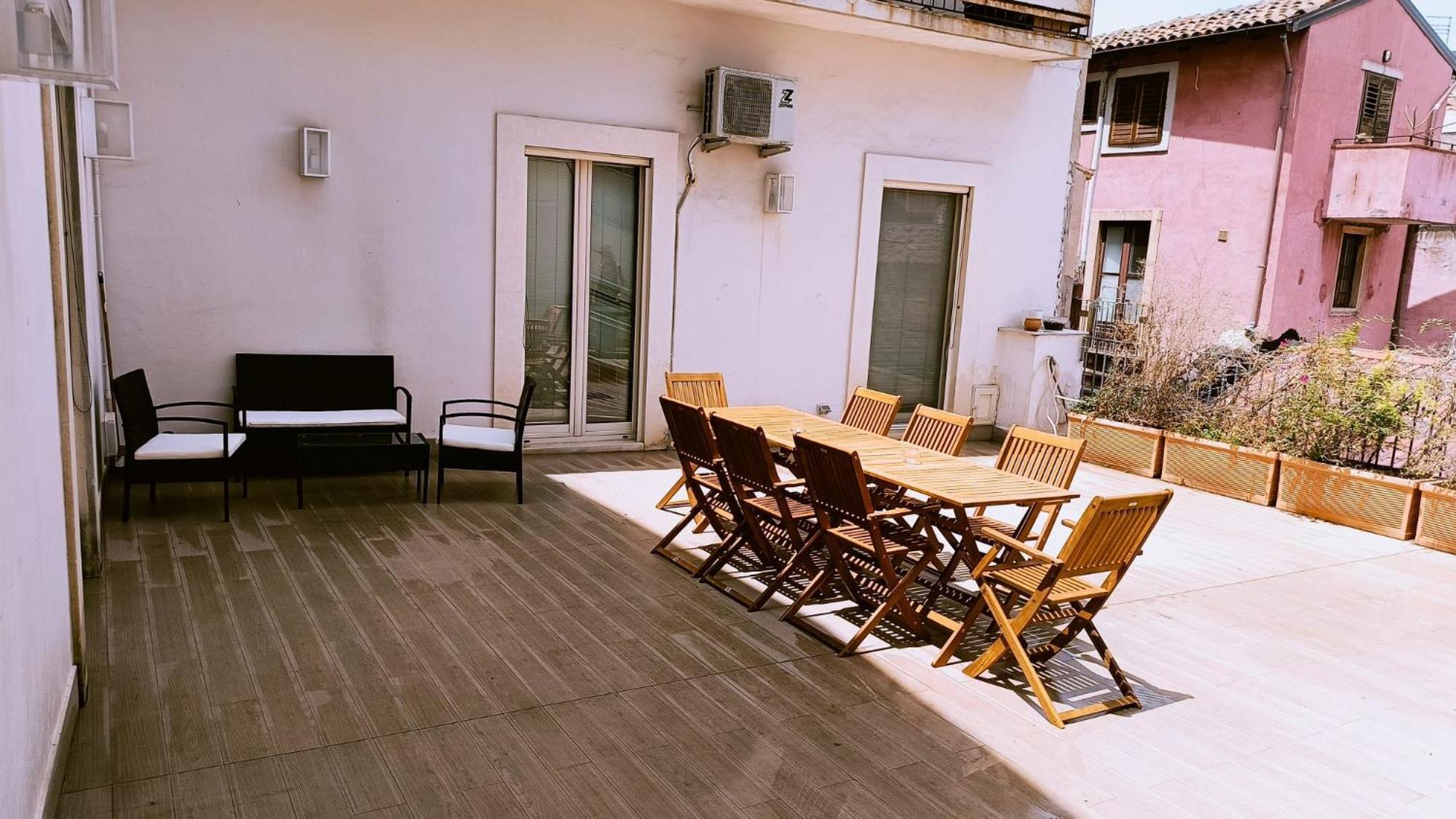 Suite Con Terrazza In Centro Storico Catania-Fontanarossai nemzetközi repülőtér Kültér fotó