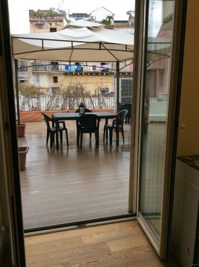 Suite Con Terrazza In Centro Storico Catania-Fontanarossai nemzetközi repülőtér Kültér fotó