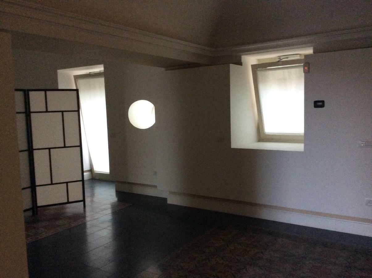 Suite Con Terrazza In Centro Storico Catania-Fontanarossai nemzetközi repülőtér Kültér fotó