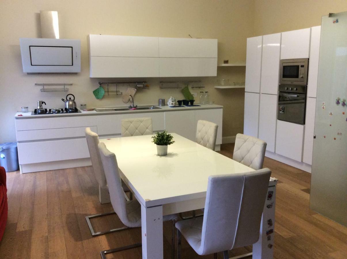 Suite Con Terrazza In Centro Storico Catania-Fontanarossai nemzetközi repülőtér Kültér fotó